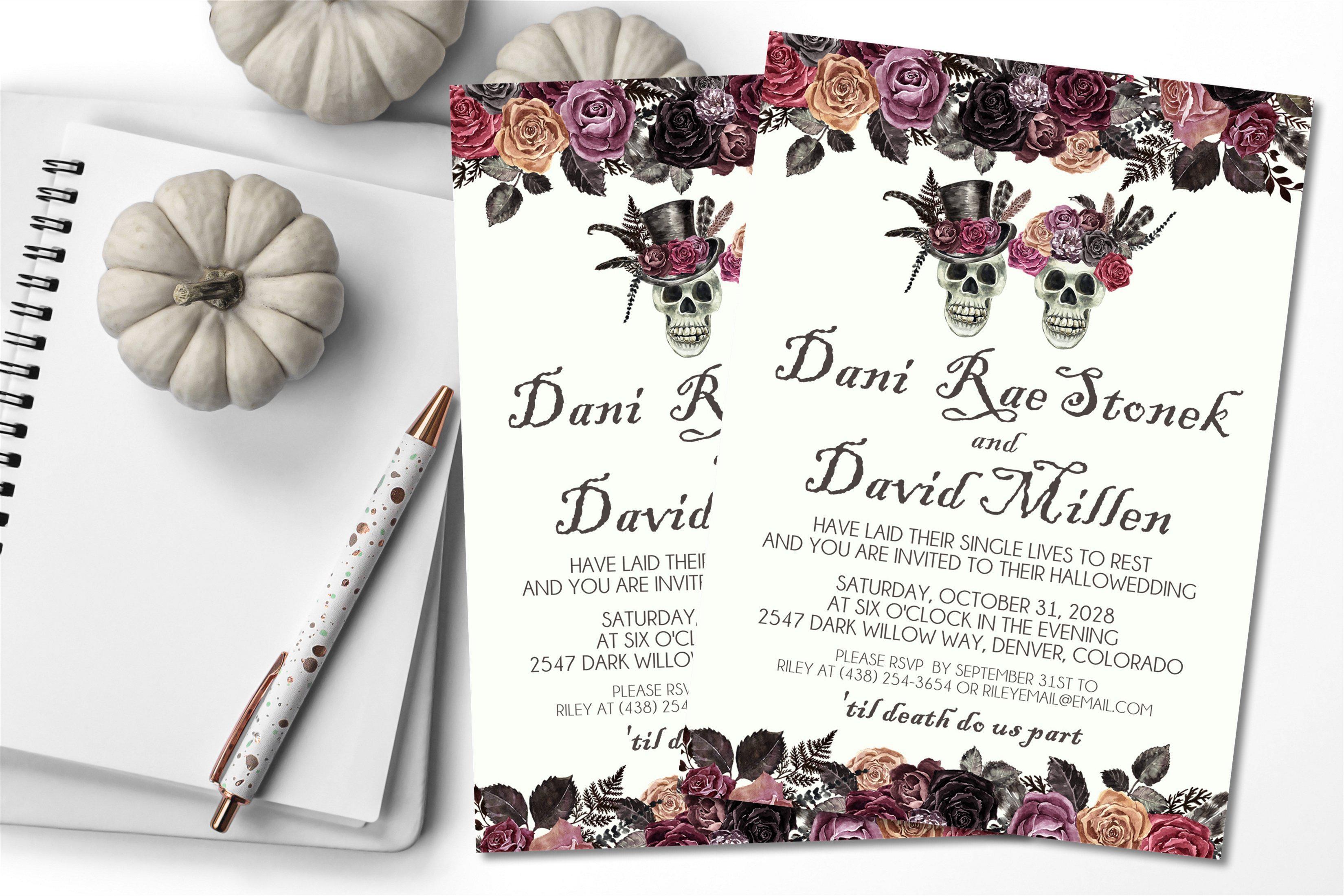 Bride And Groom Skull Halloween Wedding Invitations