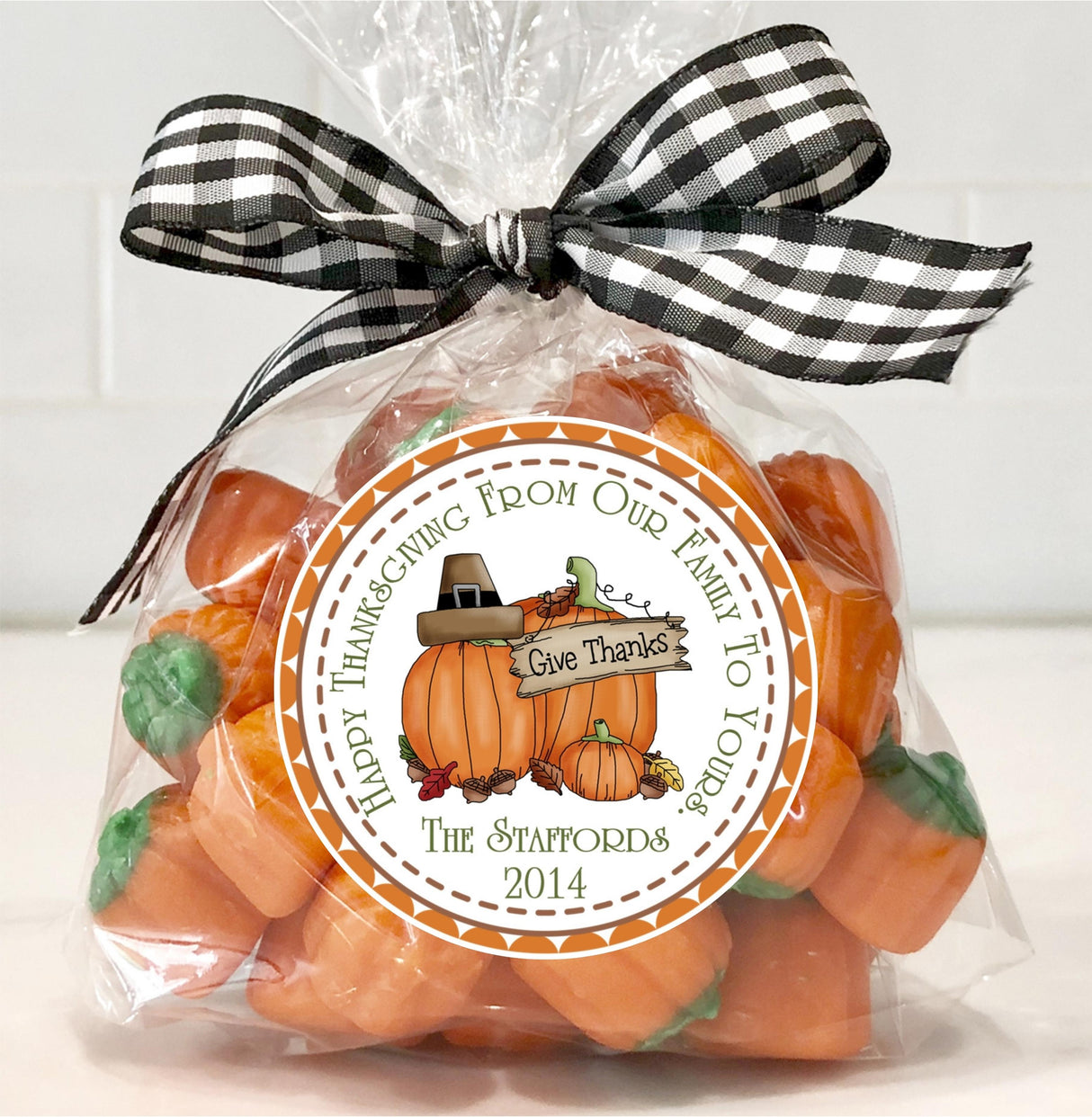 Thanksgiving pumpkin family label