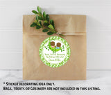 Personalized twin baby favor label featuring boy and girl twins